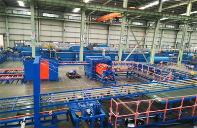 Rock wool automatic feeding system